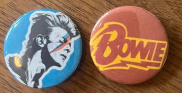 David Bowie buttons beschikbaar voor biedingen