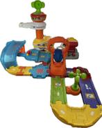 Vtech toet toet vliegveld, Ophalen, Zo goed als nieuw, 2 tot 4 jaar