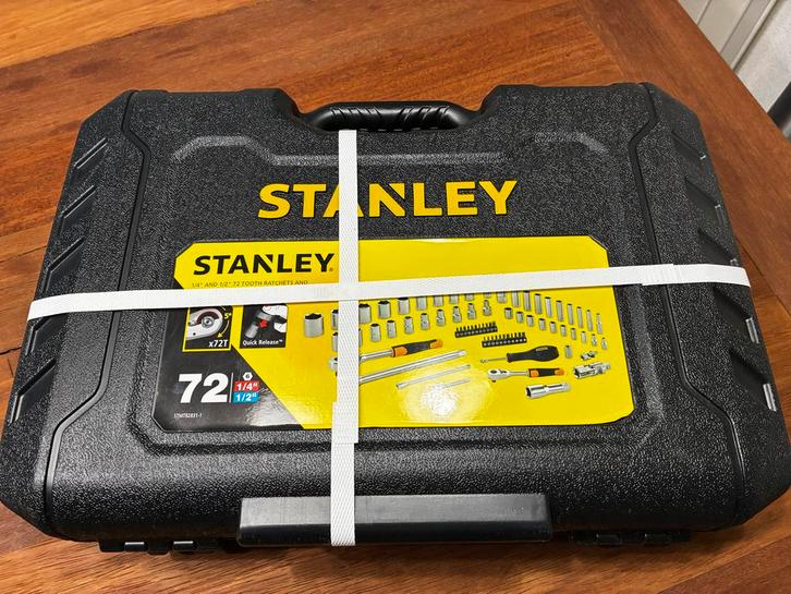 Stanley Dopsleutelset 1/4" + 1/2" - 72 Delig t.w.v. €179,00, Doe-het-zelf en Verbouw, Gereedschap | Handgereedschap, Nieuw, Ophalen