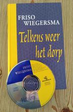Boek Cabaret Telkens Weer Het Dorp - Friso Wiegersma + CD, Ophalen of Verzenden, Zo goed als nieuw