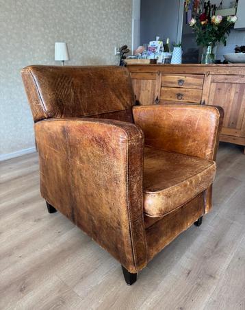 2 vintage schaapsleren fauteuils beschikbaar voor biedingen