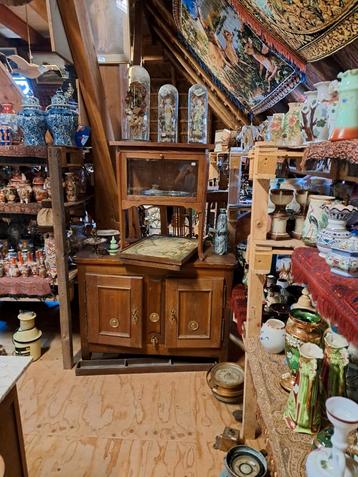 Theekastje Retro beschikbaar voor biedingen