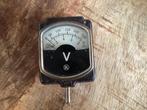 ANALOGE  VOLTMETER  0-12 volt & 0–240. volt ampere, Ophalen of Verzenden, Gebruikt