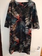 Jurk zwart met bloemprint maat M Terstal., Ophalen of Verzenden, Zo goed als nieuw, Zwart, Boven de knie