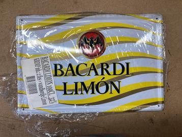 Metalen reclamebord Bacardi Limón (nieuw) beschikbaar voor biedingen