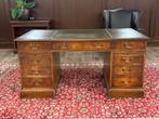 Klassiek Engels bureau #619, Huis en Inrichting, Bureaus, Ophalen of Verzenden, Zo goed als nieuw, Bureau