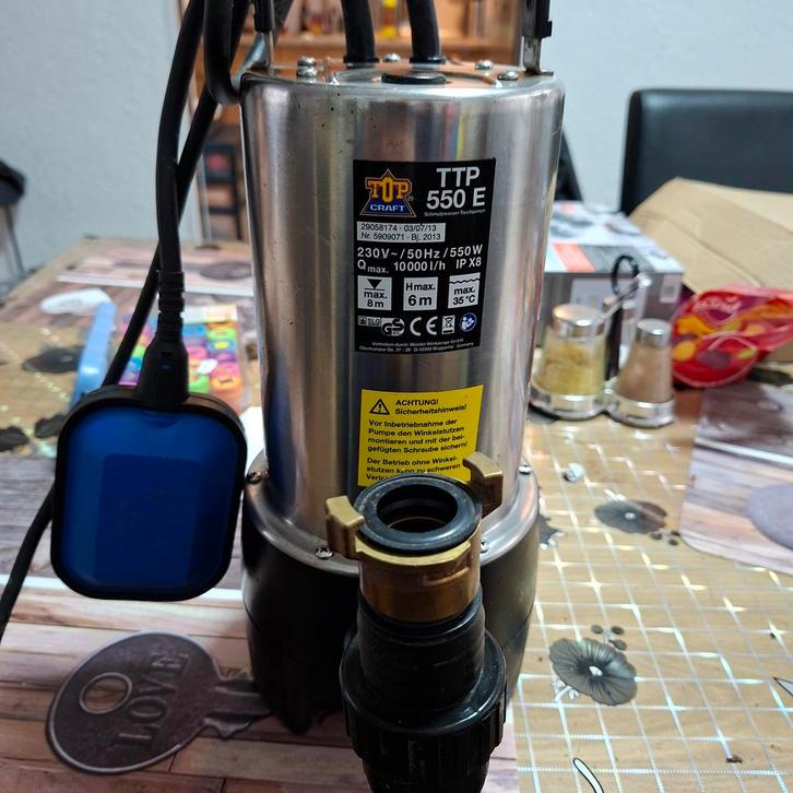 Dompelpomp - Krachtige waterafvoer, Tuin en Terras, Waterpompen, Gebruikt, Elektrisch, Dompelpomp, Ophalen of Verzenden