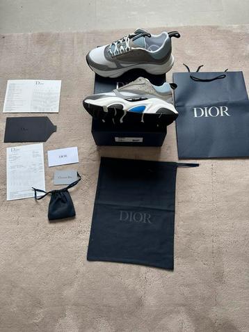 Dior b22 blauw wit maat 44 beschikbaar voor biedingen