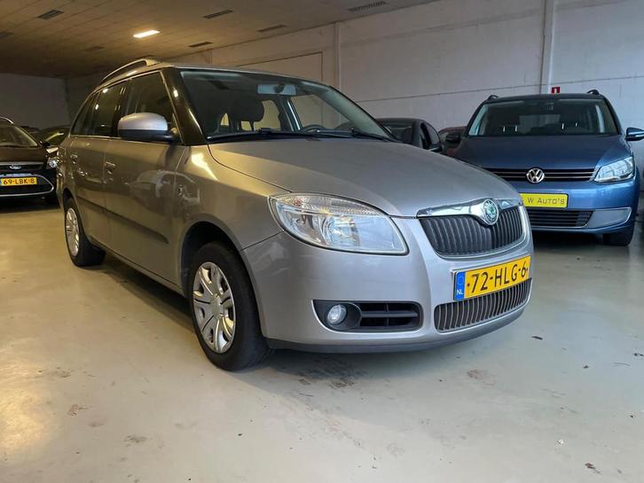 Skoda Fabia Combi 1.4-16V Ambiente zeer nette auto, Auto's, Skoda, Te koop, Fabia, ABS, Airbags, Airconditioning, Boordcomputer