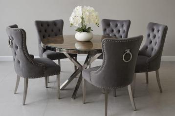 RONDE ETTAFEL MET 4 STOELEN beschikbaar voor biedingen