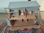 Van dijk houten boederij met meubels en poppen, Kinderen en Baby's, Ophalen, Poppenhuis