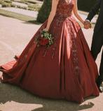 Henna jurk bordeaux, Kleding | Dames, Trouwkleding en Trouwaccessoires, Ophalen of Verzenden, Zo goed als nieuw, Rood, Trouwjurk