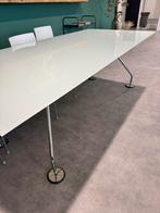 Eettafel Techno Nomos, Huis en Inrichting, Ophalen, 100 tot 150 cm, 200 cm of meer, Zo goed als nieuw