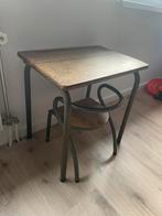 Vintage kinder bureau brocante, Kinderen en Baby's, Kinderkamer | Tafels en Stoelen, Gebruikt, Tafel(s) en Stoel(en), Ophalen