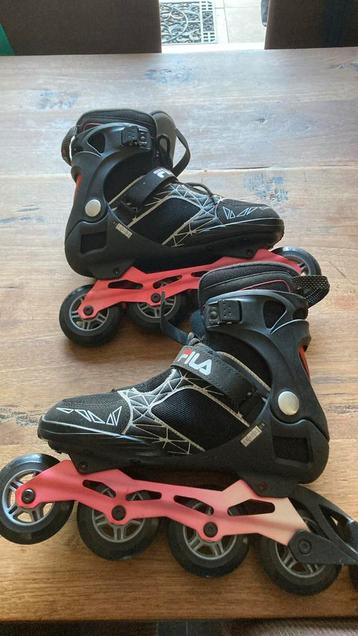 Fila legacy pro 84 skeelers maat 41 als nieuw beschikbaar voor biedingen