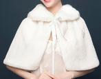 Imitatie bont cape, Kleding | Dames, Trouwkleding en Trouwaccessoires, Wit, Zo goed als nieuw, Accessoires, BoPassion