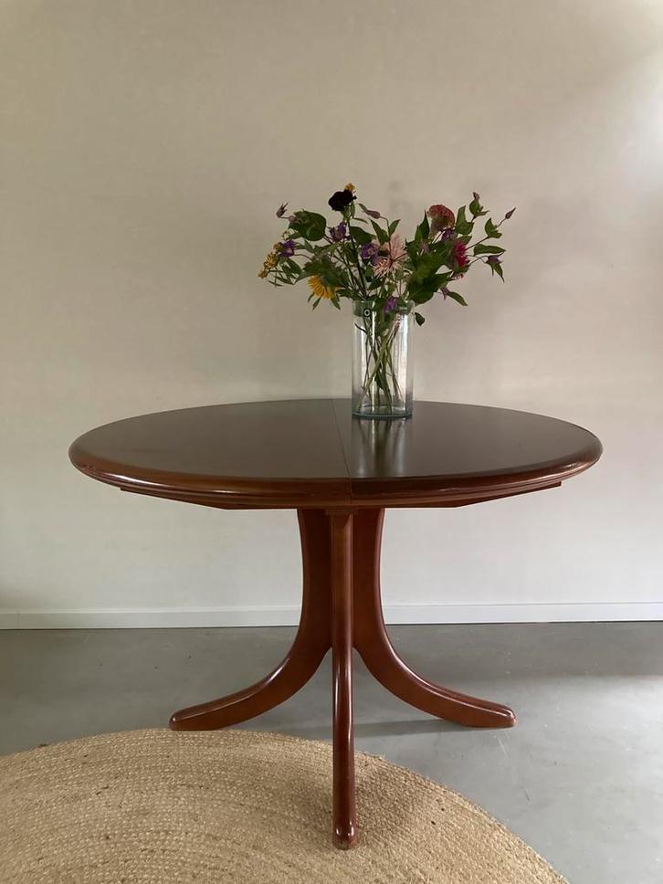 Midcentury vintage teak uitschuifbare eettafel rond, Huis en Inrichting, Tafels | Eettafels, Gebruikt, 100 tot 150 cm, 150 tot 200 cm