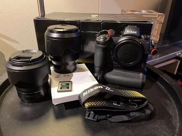Nikon Z6 II Systeemcamera + 2 objectieven beschikbaar voor biedingen
