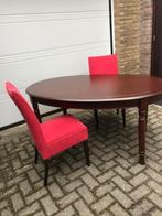 Ovale noten eetkamertafel met stoelen, Huis en Inrichting, Tafels | Eettafels, Ophalen, Noten tafel, 50 tot 100 cm, Zo goed als nieuw