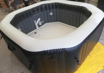 Jacuzzi Intex Pure Spa Jet & Bubble 4 persoons beschikbaar voor biedingen