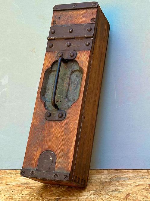 Schwarzlose mitrailleur M.08 munitie kistje patroonband, Verzamelen, Militaria | Algemeen, Landmacht, Kist of Geocache, Nederland