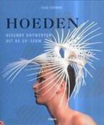 HOEDEN. Bekende ontwerpen uit de 20e eeuw. Nederlands, Ophalen of Verzenden, Zo goed als nieuw