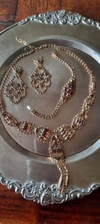Vintage  parure met Swarovski kristal, Sieraden, Tassen en Uiterlijk, Antieke sieraden, Ophalen of Verzenden, Overige materialen