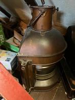 Antieke koperen scheepslamp, Ophalen