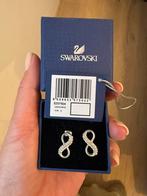 Swarovski infinity oorbellen, Ophalen of Verzenden, Nieuw, Overige materialen