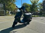 Zip iget 2019, Fietsen en Brommers, Scooters | Piaggio, Ophalen, Gebruikt, Maximaal 45 km/u, Zip