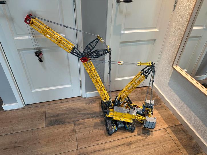 Lego Technic 42146 Liebherr Kraan LR 13000, Kinderen en Baby's, Speelgoed | Duplo en Lego, Zo goed als nieuw, Lego, Complete set