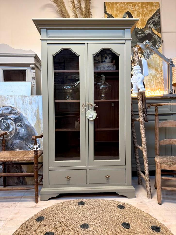 Buffetkast servieskast vitrinekast vintage meidenkast, Antiek en Kunst, Antiek | Meubels | Kasten, Ophalen