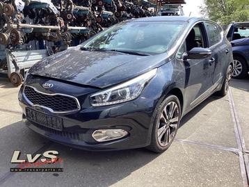 Voorkop compleet van een Kia Cee'D (1K) beschikbaar voor biedingen