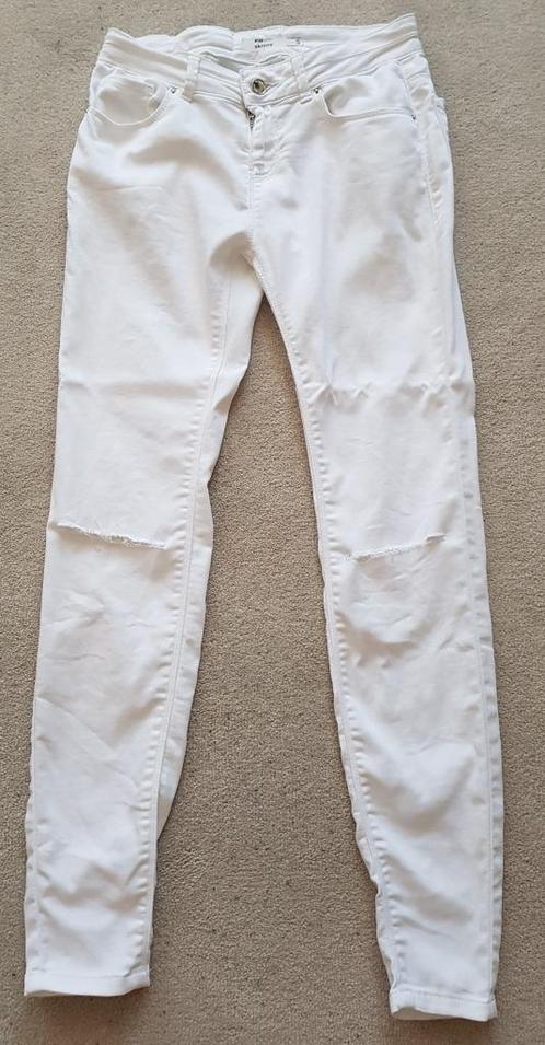 Skinny broek maat s wit rekstof dames kleding broeken, Kleding | Dames, Broeken en Pantalons, Zo goed als nieuw, Maat 36 (S), Wit