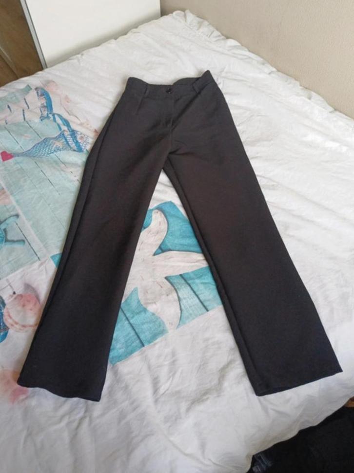 Zwarte pantalon eight paris S, Kleding | Dames, Broeken en Pantalons, Zo goed als nieuw, Maat 36 (S), Zwart, Lang, Ophalen of Verzenden