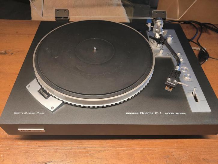 Pioneer Quartz PLL Model PL-550 black  platenspeler, Audio, Tv en Foto, Platenspelers, Zo goed als nieuw, Pioneer, Ophalen