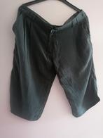 Rosa Cha mooie korte zijden broek/ maat G=L, Kleding | Dames, Broeken en Pantalons, Kort, Verzenden, Maat 42/44 (L), Zo goed als nieuw