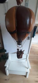 Mooie grote luchtballon met mandje van hout, Huis en Inrichting, Ophalen, Gebruikt