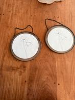 2 Ronde fotolijstjes met metalen rand en ketting, Ophalen of Verzenden, Nieuw, Foto of Poster, Minder dan 50 cm