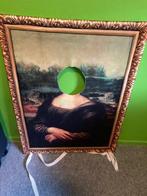 Mona Lisa levend schilderij, Ophalen, Versiering
