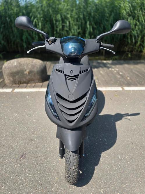 Piaggio zip sp 2t 2takt, Fietsen en Brommers, Scooters | Piaggio, Zo goed als nieuw, Ophalen
