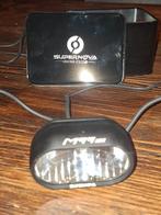 Supernova M99 Mini Pure 45, Fietsen en Brommers, Waterbestendig, Voorlicht, Nieuw, Ophalen of Verzenden