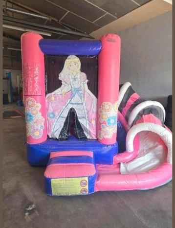 Te koop Prinsessen springkussen met glijbaantje beschikbaar voor biedingen