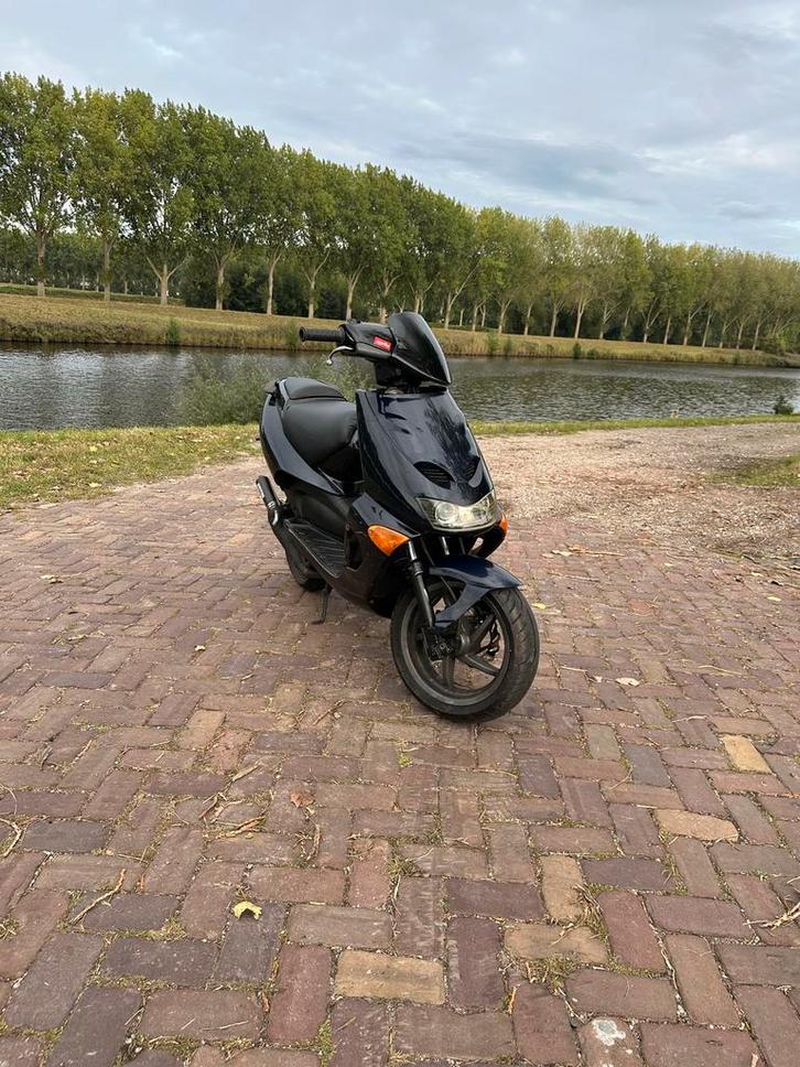 Aprilia SR50 70cc, Fietsen en Brommers, Scooters | Aprilia, Gebruikt, SR 50, Maximaal 45 km/u, Tweetakt, Ophalen