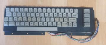 Mooi toetsenboard voor gebruik in Commodore 16 beschikbaar voor biedingen