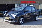 Toyota Aygo 1.0 VVT-i x-play//Camera//Airco//Carplay!, Auto's, Toyota, Voorwielaandrijving, Gebruikt, Euro 6, 4 stoelen
