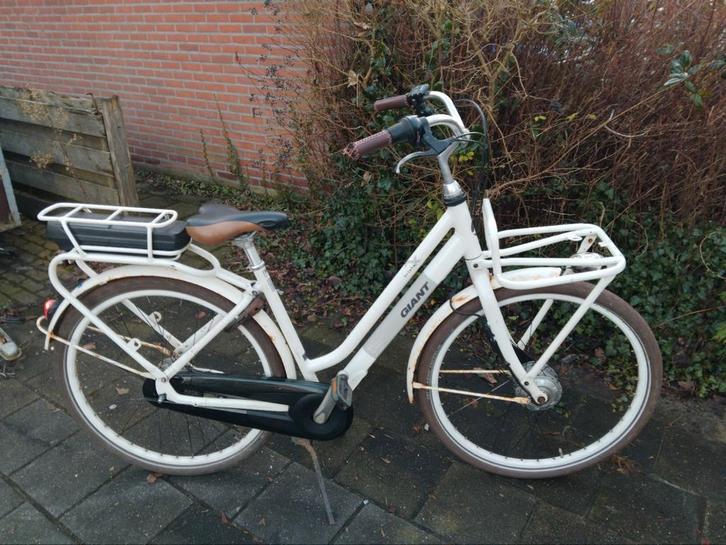 Giant triple x 28 inch elektrische damesfiets, Fietsen en Brommers, Elektrische fietsen, Gebruikt, 47 tot 51 cm, Ophalen of Verzenden