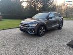 Volkswagen T-ROC 1.5 TSI R-Line, Euro 6, 4 cilinders, 150 pk, Leder en Stof