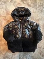 Moncler winterjas, Kinderen en Baby's, Kinderkleding | Maat 116, Moncler, Meisje, Ophalen of Verzenden, Zo goed als nieuw