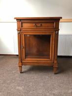 Kersenhouten vitrinekast / TV kastje / Theekastje, Ophalen, Gebruikt, 100 tot 150 cm, Klasiek